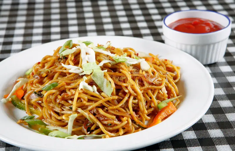 Chowemin (Chicken/Pork/Egg/Veg)